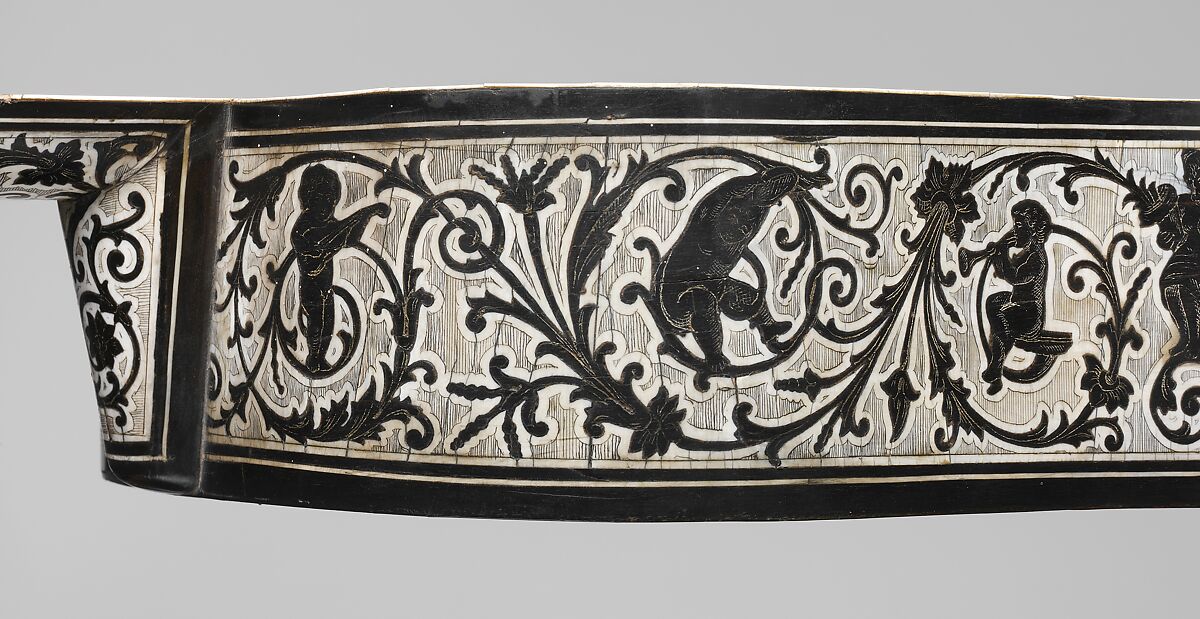 Guitar, Spruce, ebony, ivory, tortoiseshell, mother-of-pearl, brass, Italian