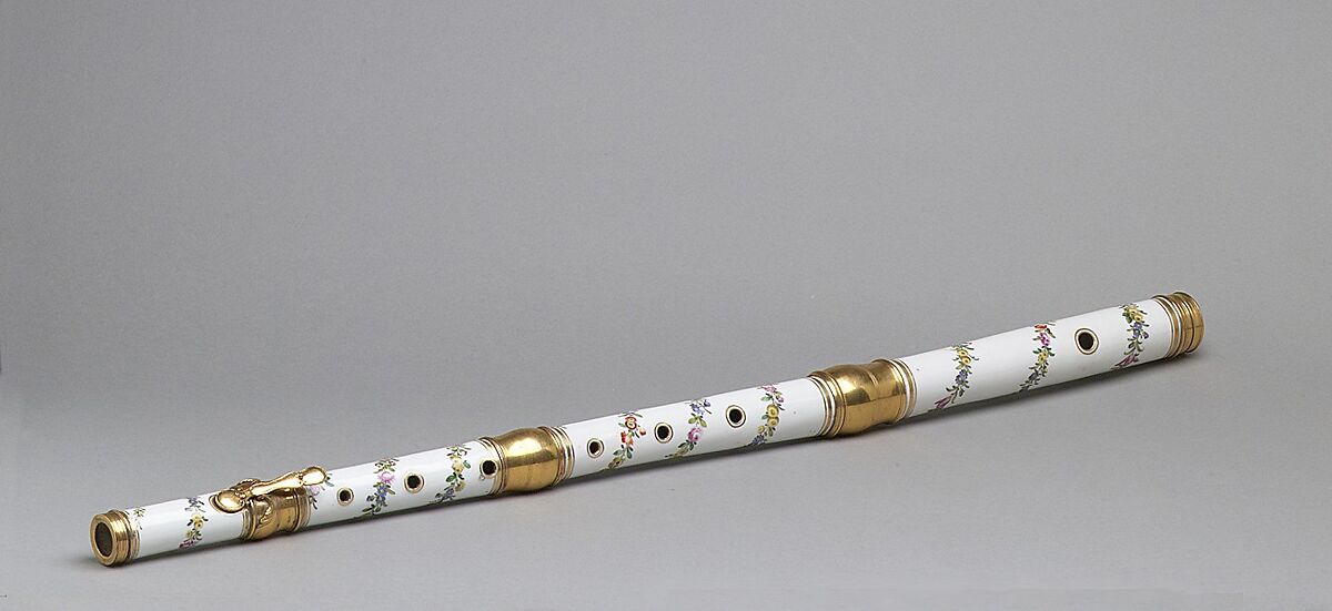 Transverse Flute in D-flat, Hard-paste porcelain, gold-plated brass, German