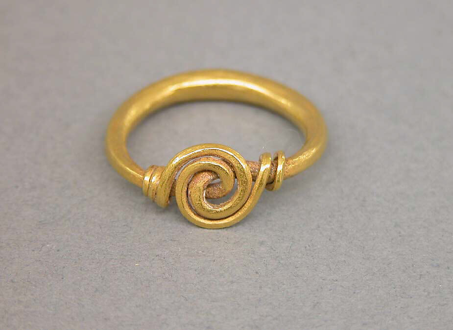 Ring with Bezel Created of Twisted Wire | Indonesia (Java) | Central ...