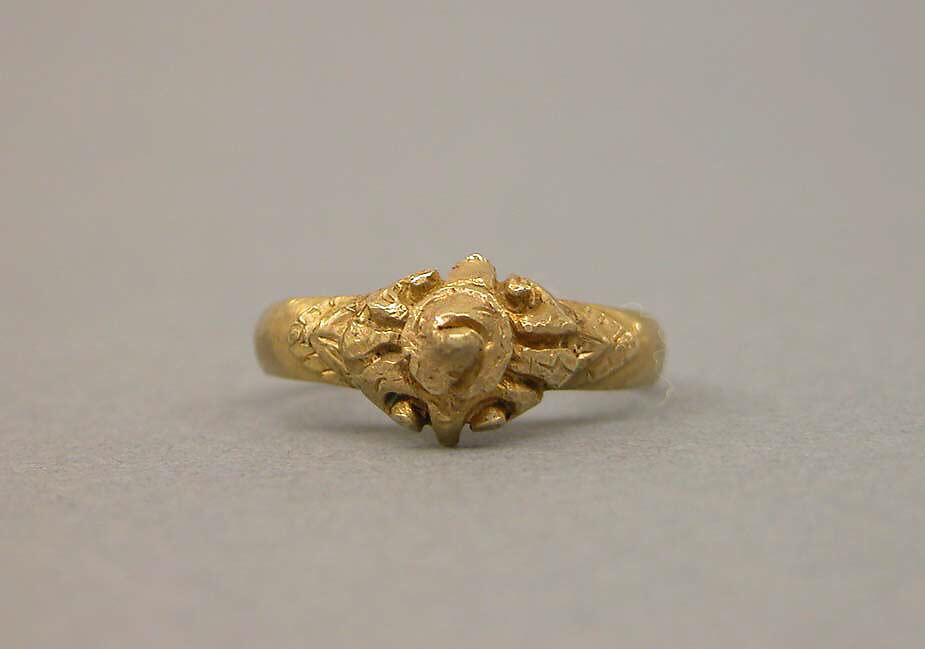 Ring with Raised Conical Motif, Gold, Indonesia (Java)