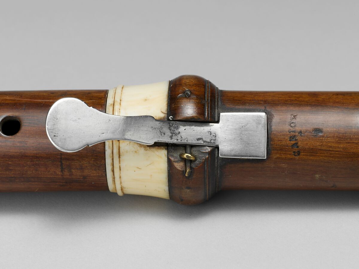Transverse Flute, Garion (French), Rosewood, ivory, silver, French