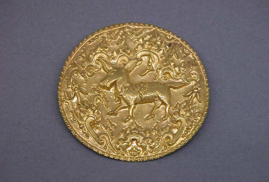 Disk or Subang Cover with Deer Surrounded by Foliate, Gold, Indonesia (Java) 