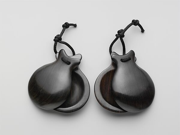 Castanets, José Tárrega Peiró (founded 1890), Wood (grenadilla), Spanish 