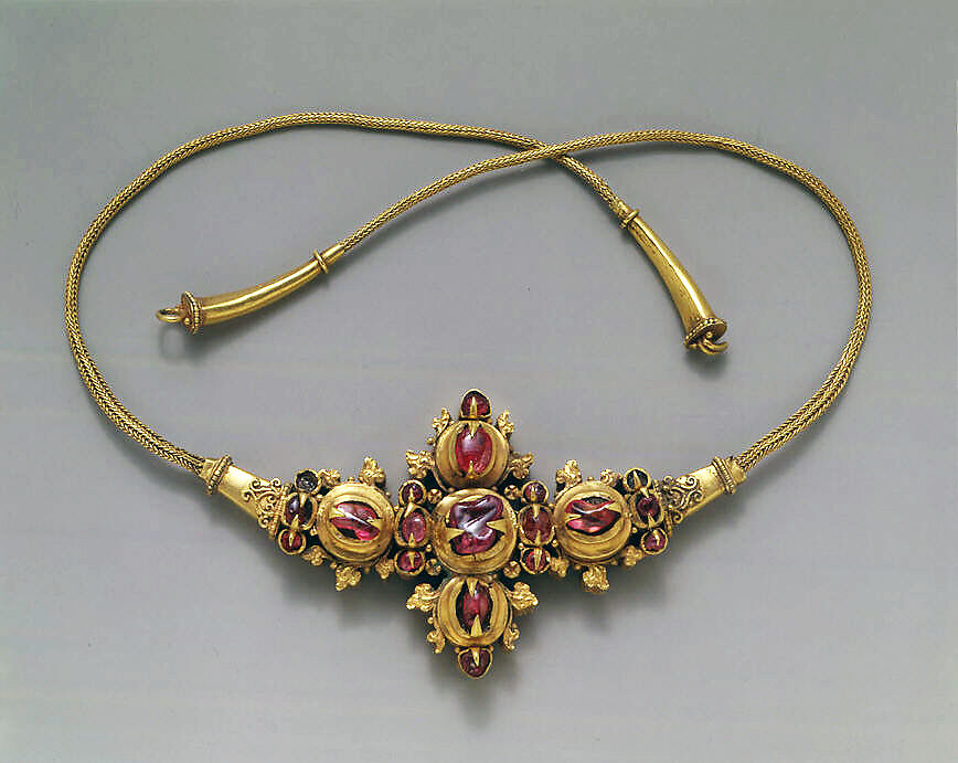 Necklace with Inset Stones and Braided Wire, Gold with stones and wire, Indonesia (Java) 