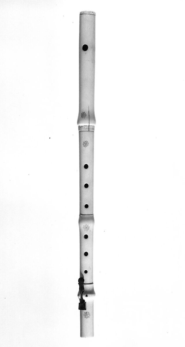 Transverse Flute in F-sharp, Ivory, silver, French 