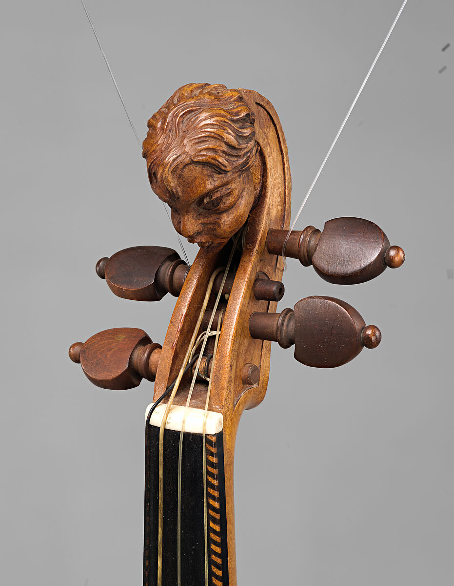 Pochette, wood, ivory, German