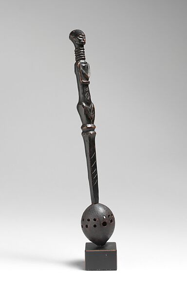 Rattle, Wood, fruit shell (Oncoba Spinosa), Ndengese