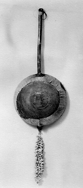 Goje, Wood, hide, horsehair, shell, West Africa