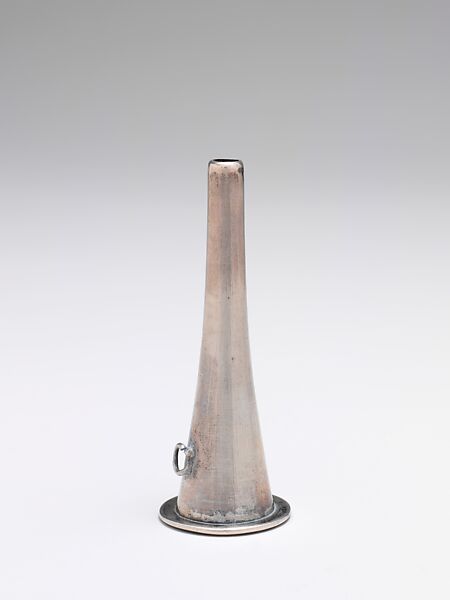 Group of 17 mouthpieces (2 w/ cases), Metal