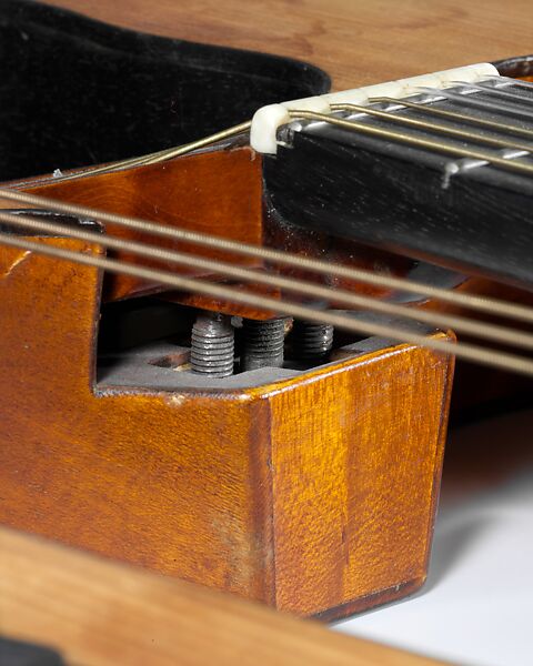 Harp Guitar, Luigi Mozzani (Italian, Faenza 1869–1943 Rovereto), Maple, spruce, ebony, metal, Italian