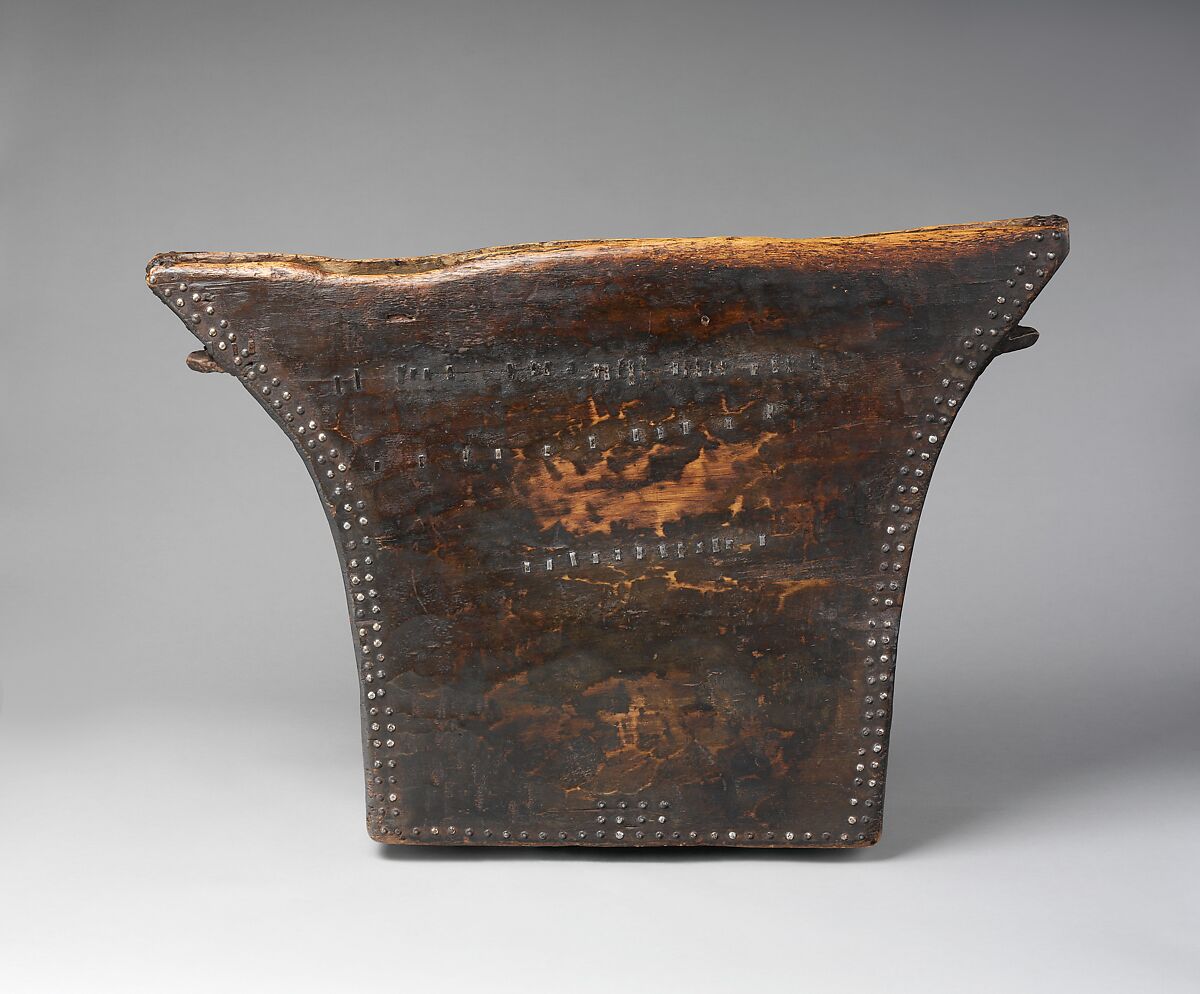 Lukombé (slit drum), wood, metal, Tetela, Kasai or Kusu