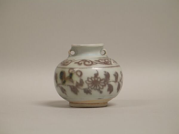 Jar (copy of Chinese Yuan dynasty 14th century made in Thailand in 1984), Porcelain painted in underglaze red, Thailand