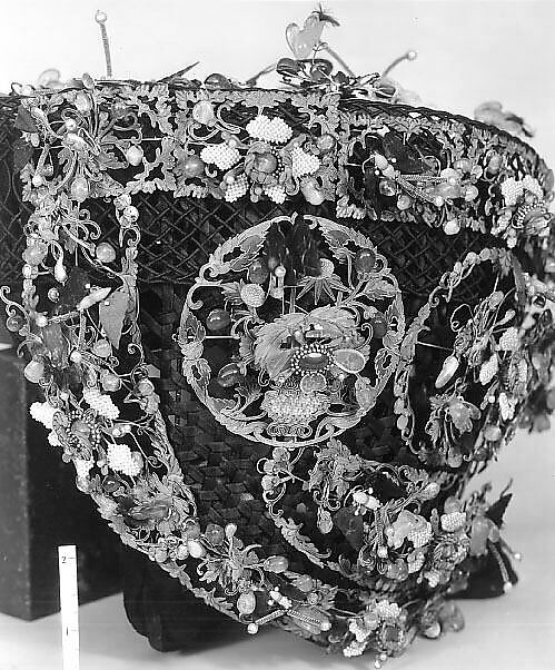 Court Headdress, Gold, gilt metal, natural and artificial stones, China