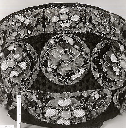 Court Headdress, Gold, gilt metal, natural and artificial stones, China