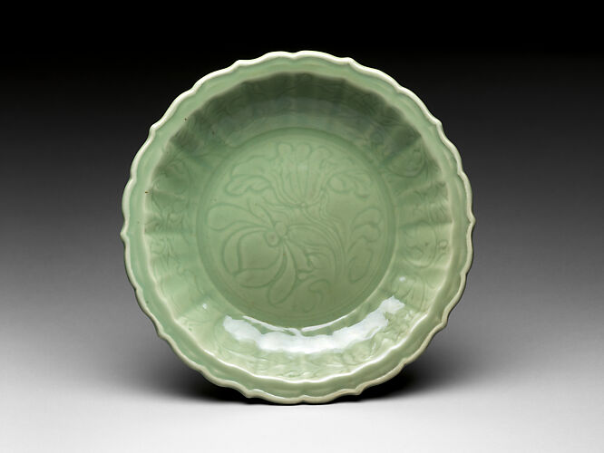 Plate with Lotus