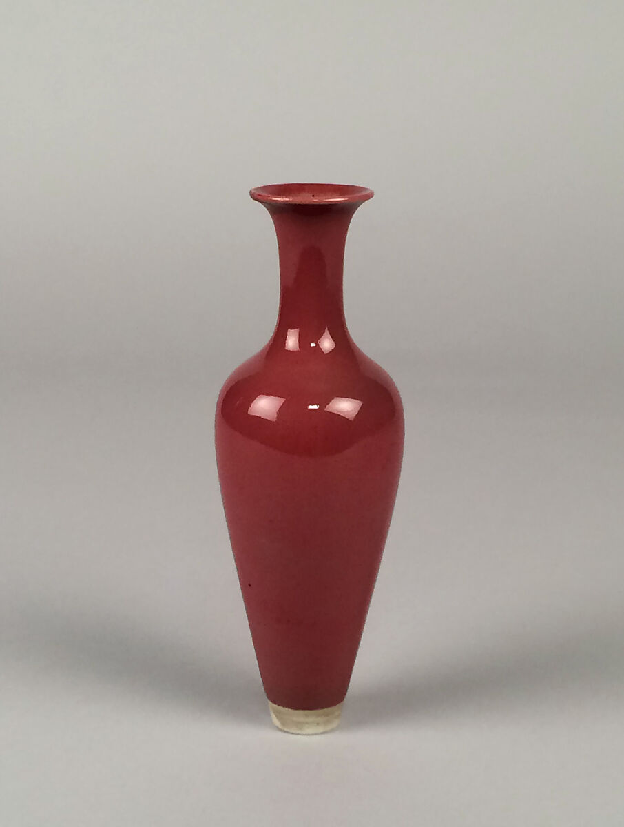 Vase, Porcelain with peach-bloom glaze; carved and pierced wood stand, lined with red velvet, China