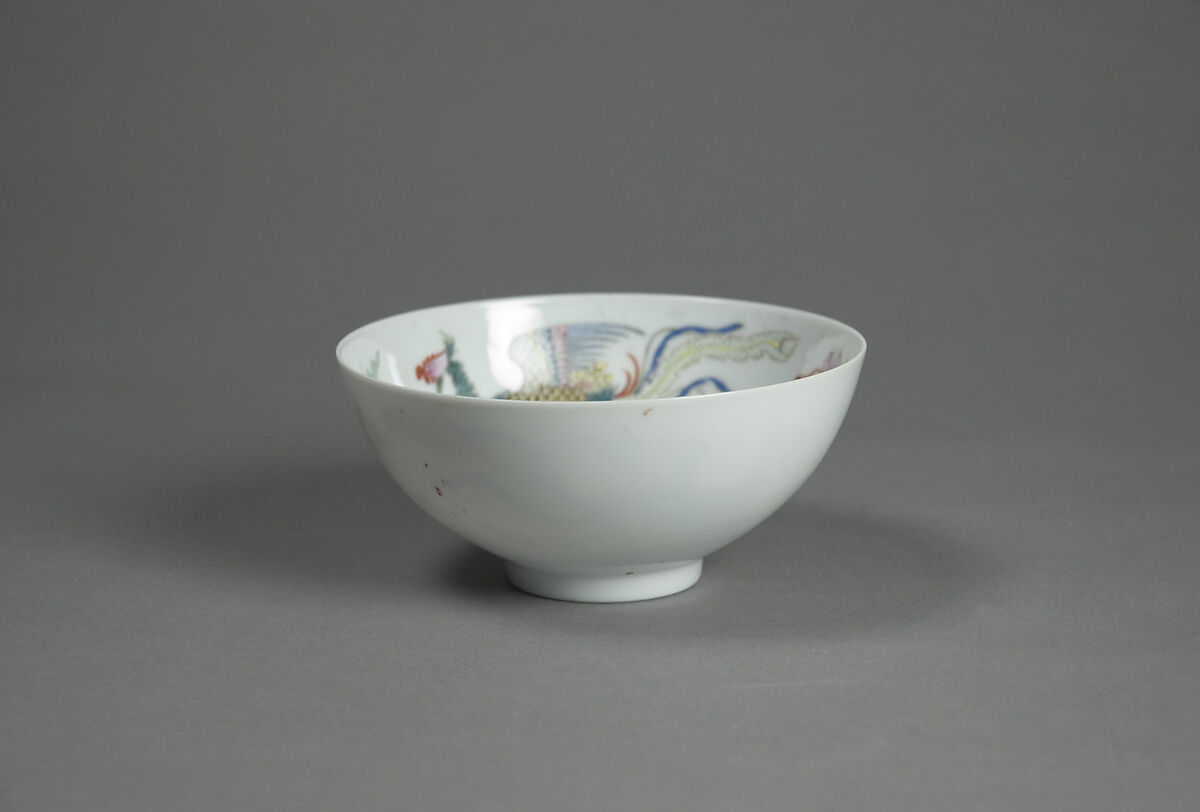 Bowl with Phoenixes and Flowers, Porcelain painted in overglaze famille rose enamels, China