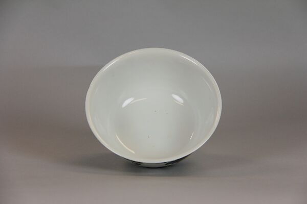 Bowl, Porcelain with overglaze enamels, China