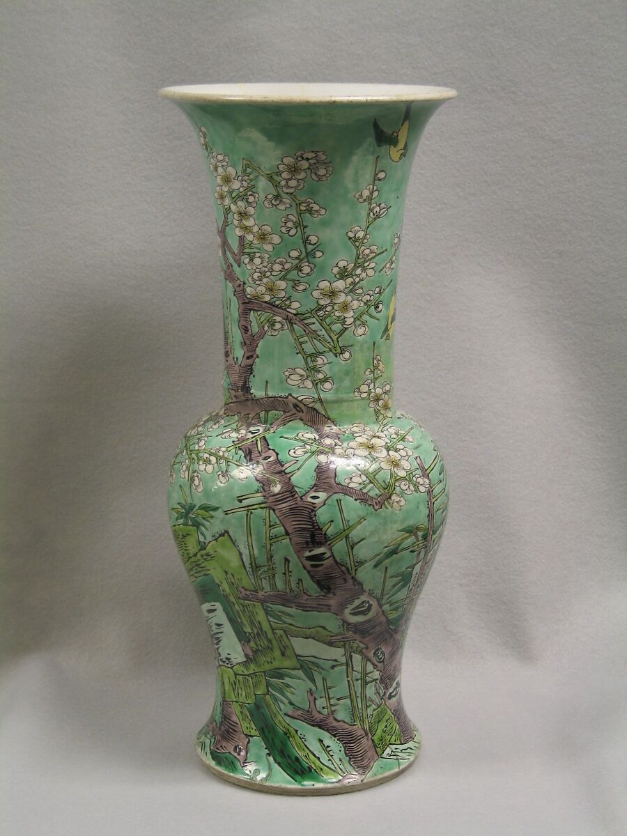 Vase, Porcelain decorated in famille verte enamels, China