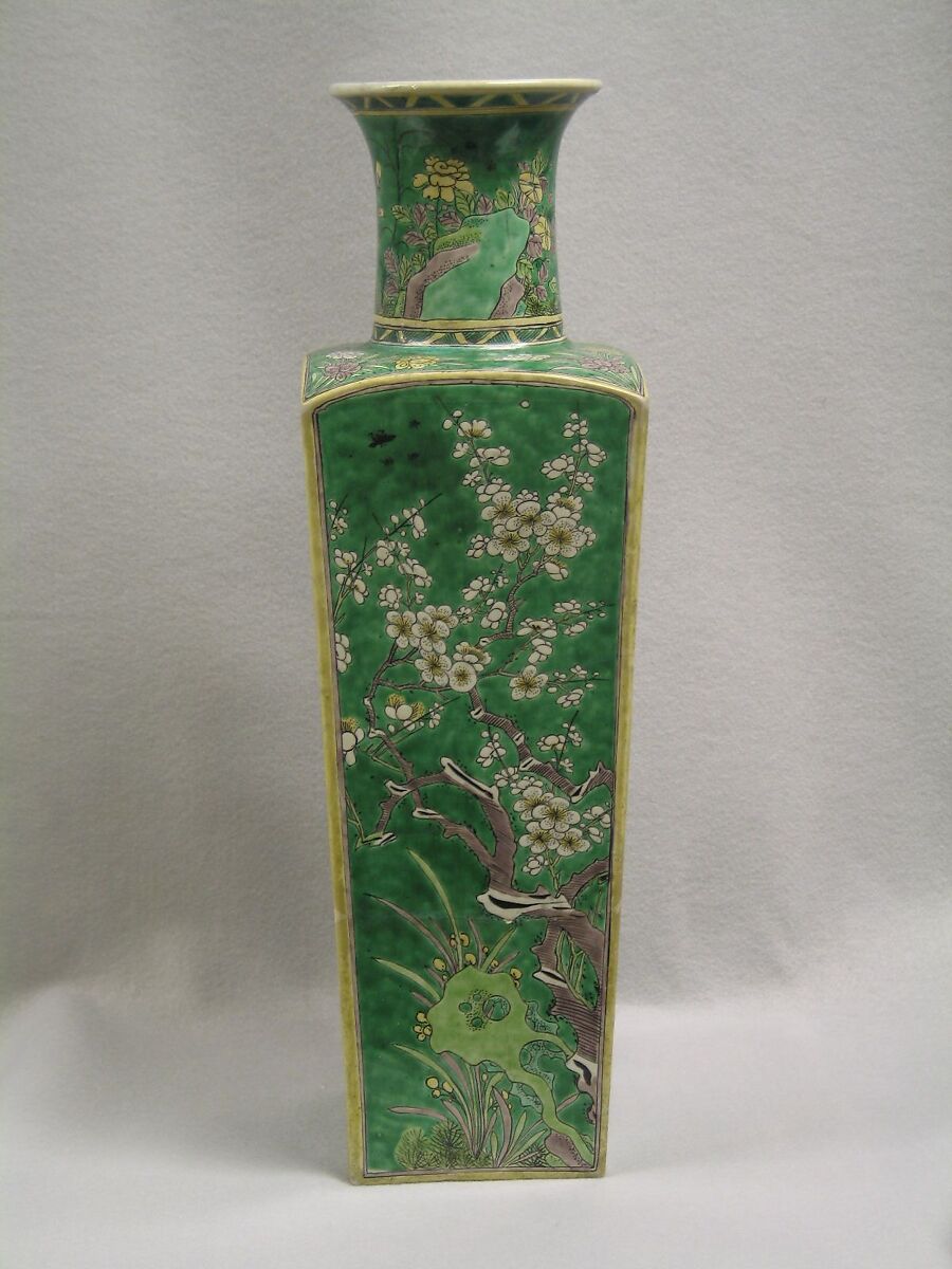 Vase (one of a pair), Porcelain painted in overglaze famille verte enamels, China 