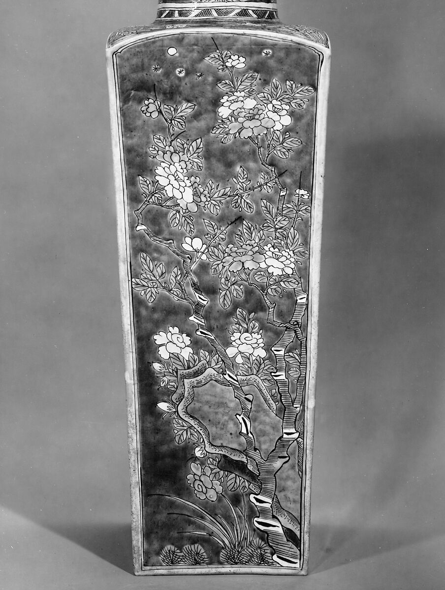 Vase (one of a pair), Porcelain painted in overglaze famille verte enamels, China