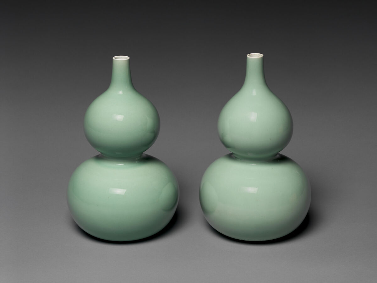 Gourd-Shaped Bottle (one of a pair), Porcelain with celadon glaze (Jingdezhen ware), China