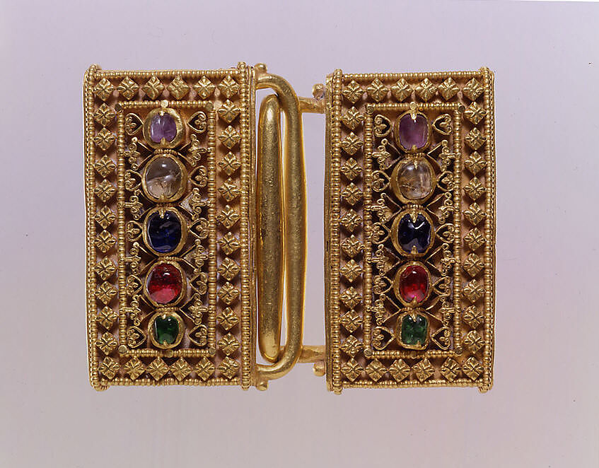 Two-Part Buckle with Inlaid Stones, Gold and inlaid stones, Indonesia 