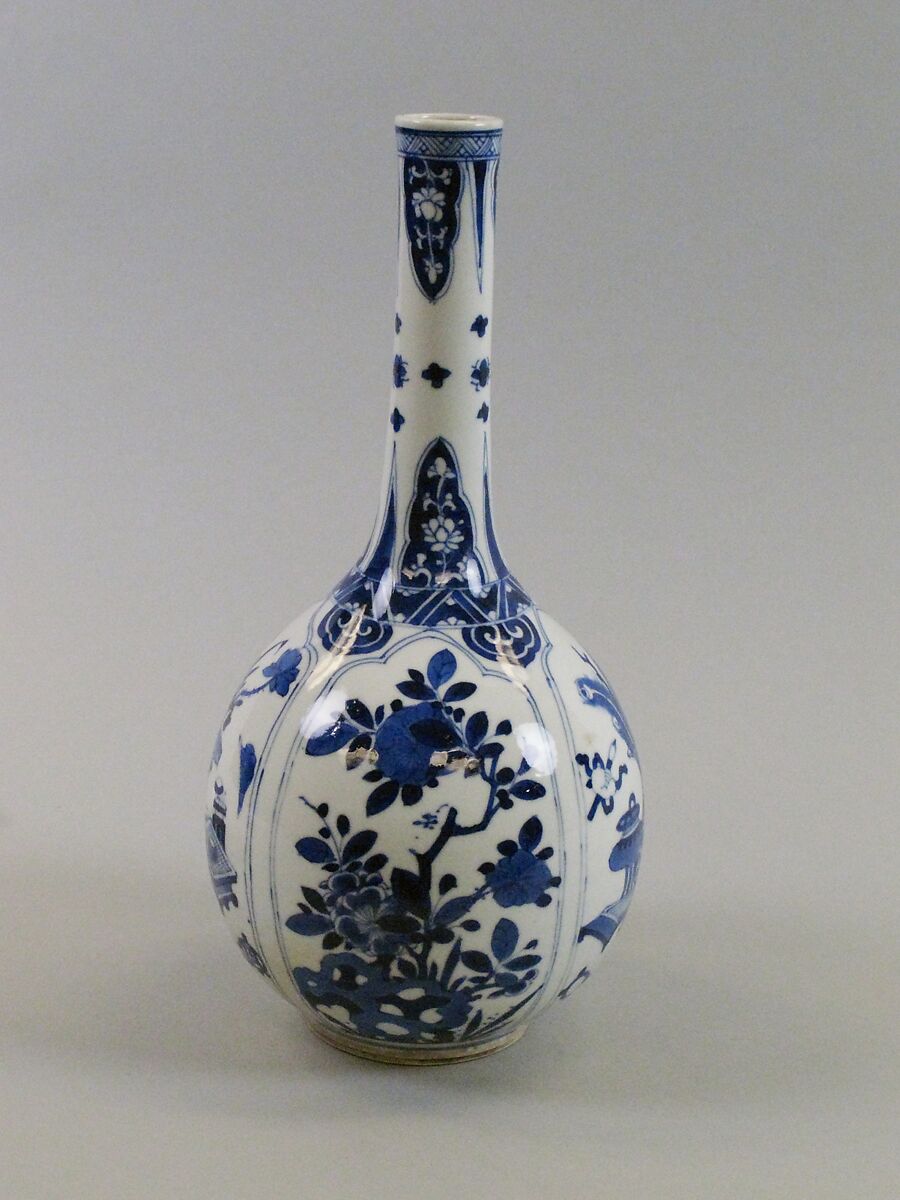 Vase with flowers, Porcelain painted in underglaze cobalt blue (Jingdezhen ware), China