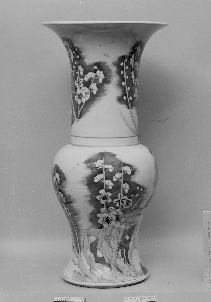 Vase decorated with blossoming plum, Porcelain painted in underglaze blue and copper red, China