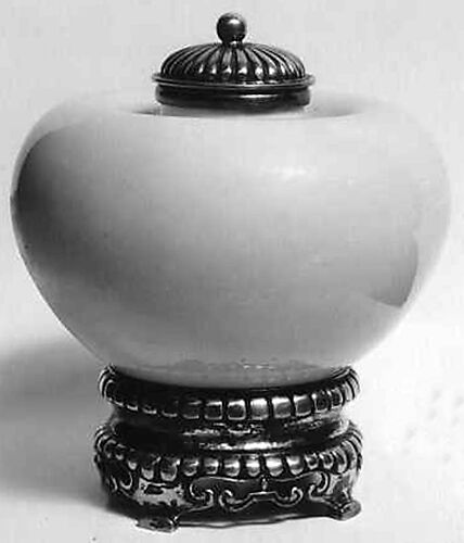 Water Coupe (one of a pair)