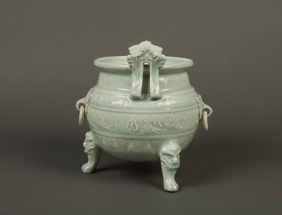 Incense burner, Porcelain with blue-white glaze (Qingbai ware), China