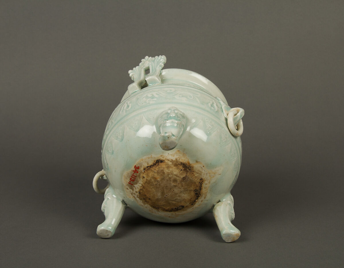 Incense burner, Porcelain with blue-white glaze (Qingbai ware), China