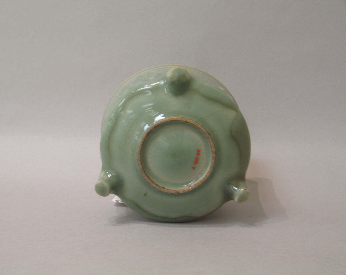 Incense Burner, Stoneware with celadon glaze (Longquan ware), China