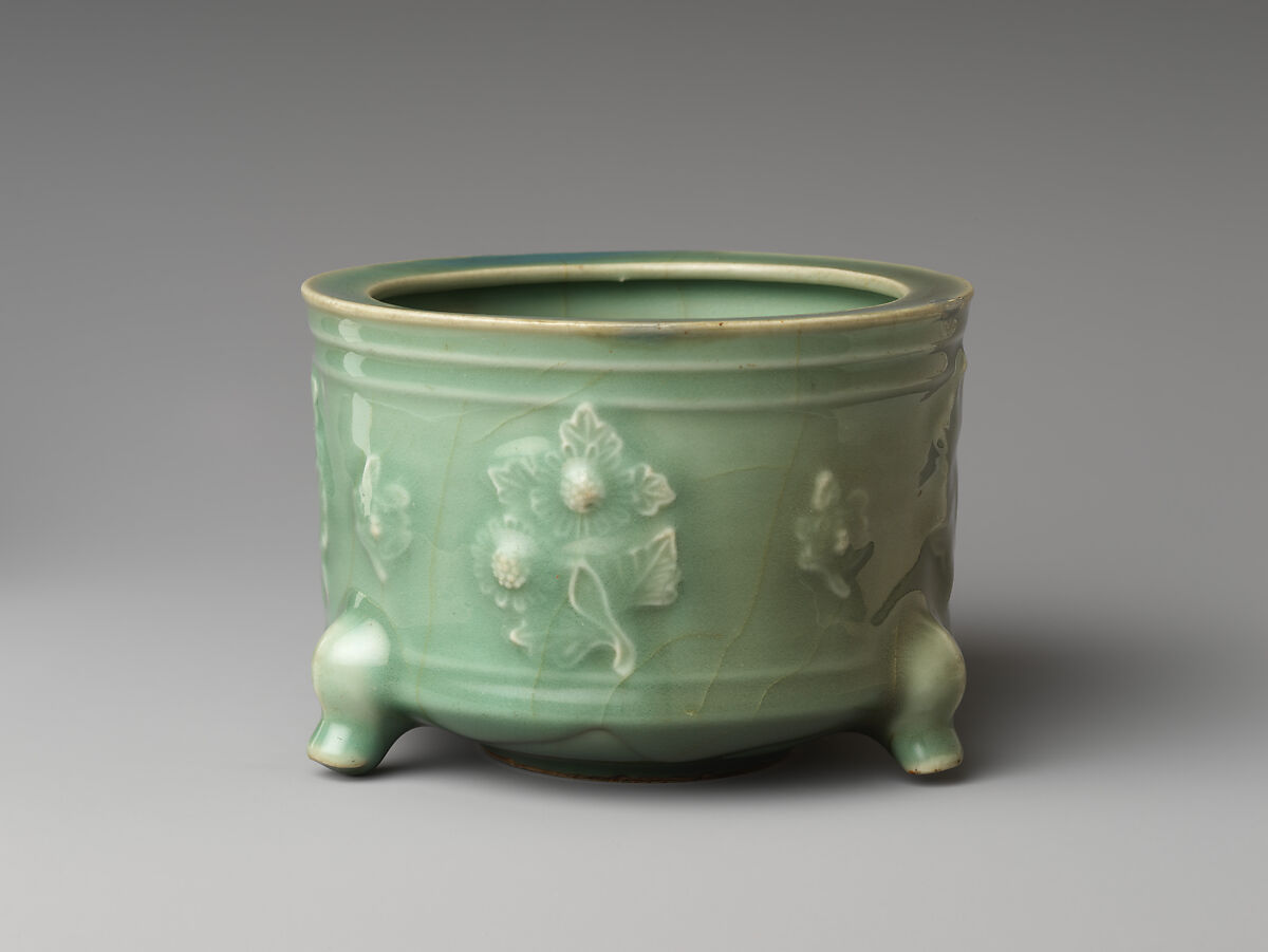 Incense Burner, Stoneware with celadon glaze (Longquan ware), China 