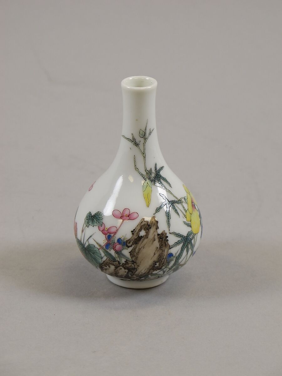 Miniature Vase, Porcelain with polychrome enamels (in imitation of the so-called gu yue xuan type), China 