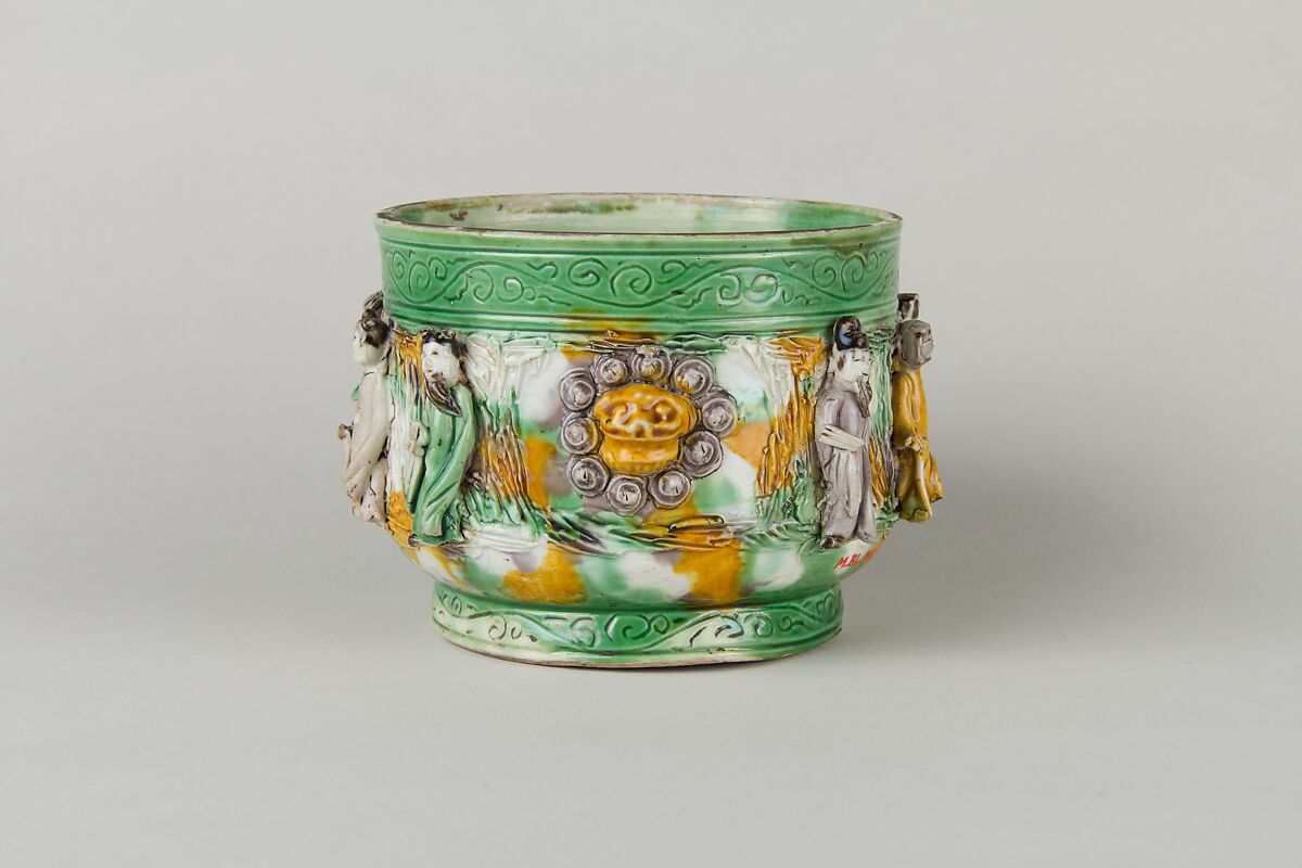Bowl with Eight Immortals, Porcelain with polychrome enamels on the biscuit, China 