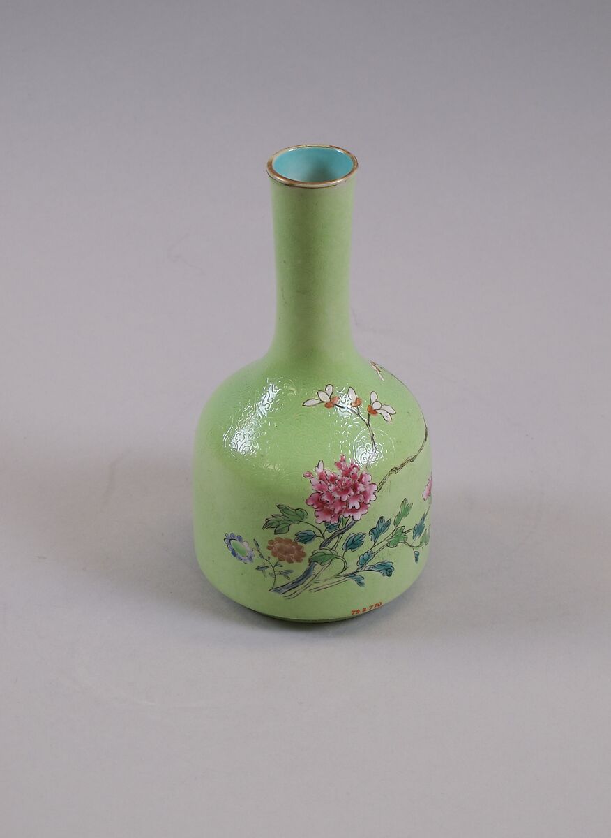 Vase with flowers, Porcelain painted in overglaze enamels, with engraved decoration (Jingdezhen ware), China