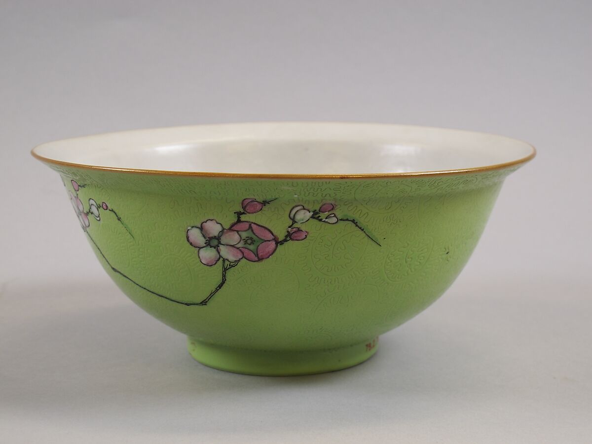 Bowl with flowers, Porcelain painted in overglaze enamels, with engraved decoration (Jingdezhen ware), China