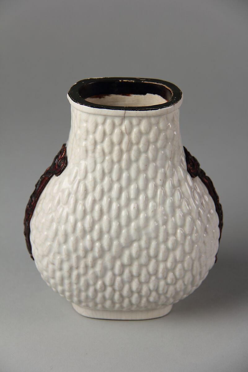 Vase, Porcelain with moulded basket design under crackled glaze, China 