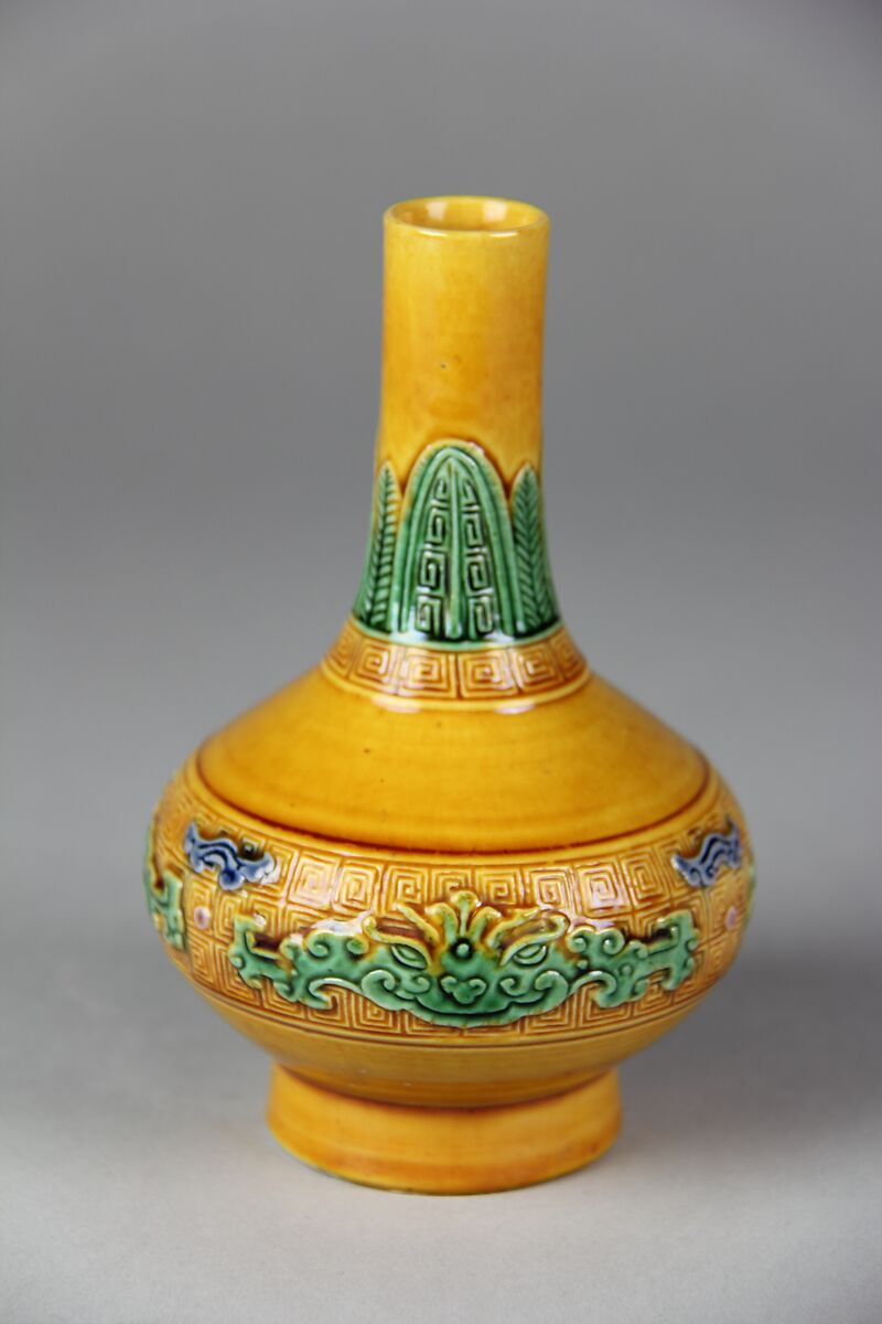 Vase, Porcelain under colored glazes, China 