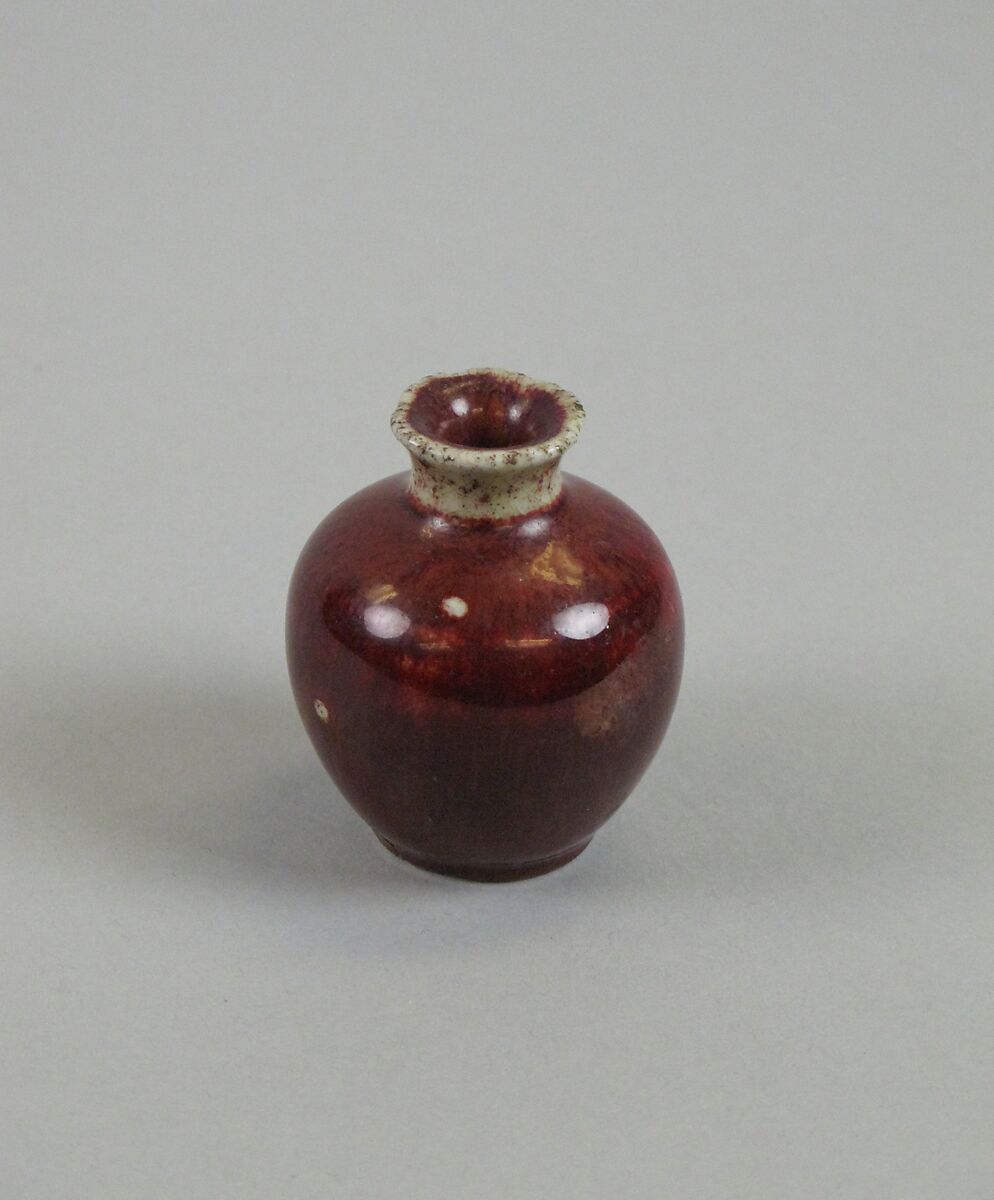 Vase, Porcelain with copper-red  glaze, China 