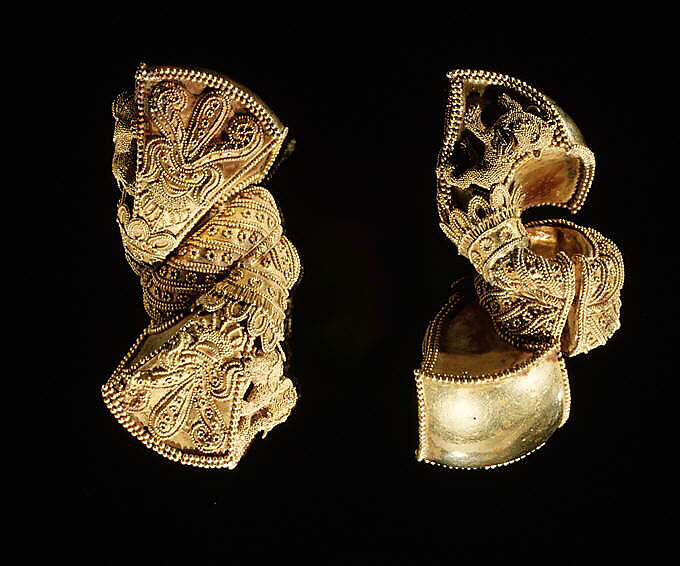 A Pair of Royal Earrings, Gold, India (probably Andhra Pradesh) 