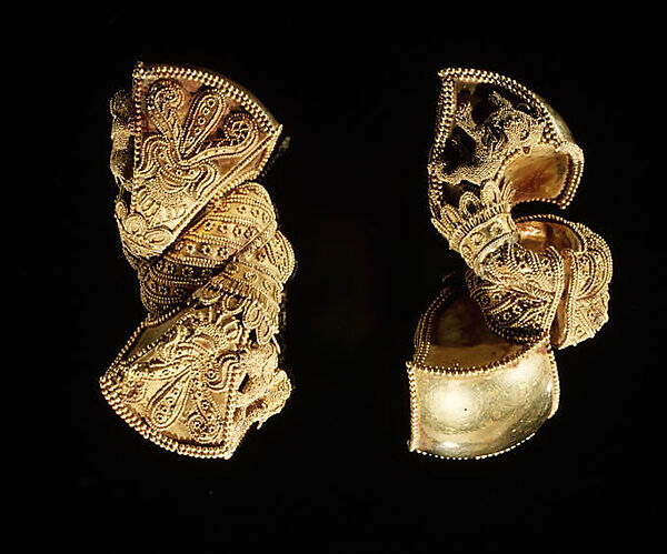 One From A Pair Of Ear Ornaments Prakaravapra Kundala India The Metropolitan Museum Of Art 5527