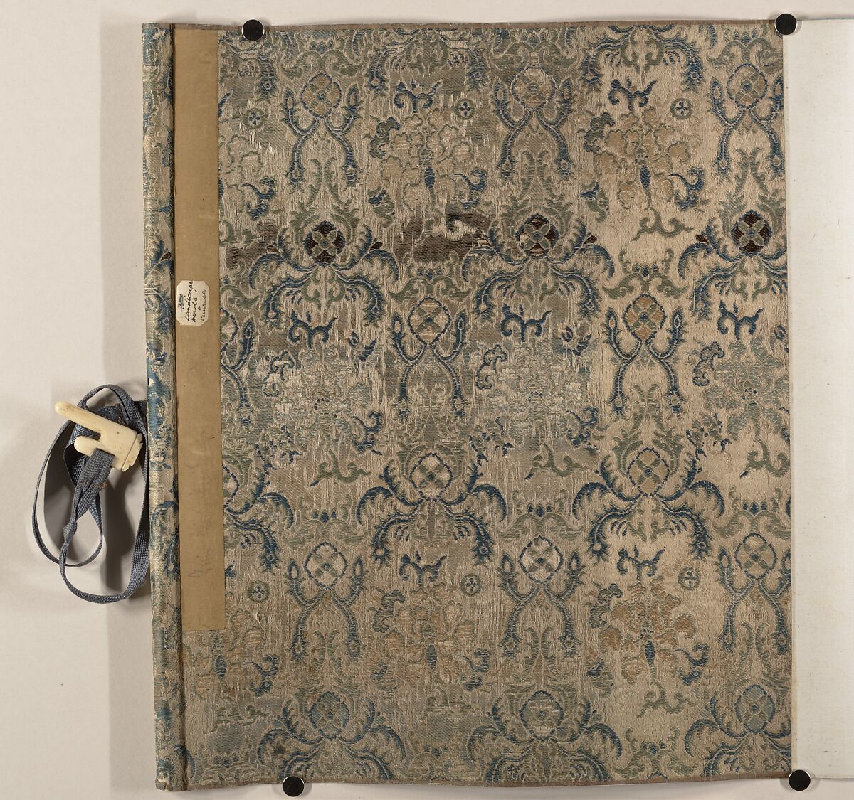 The Hundred Birds, Attributed to Dai Wan (Chinese, active 1111–25), Handscroll; ink and color on silk, China