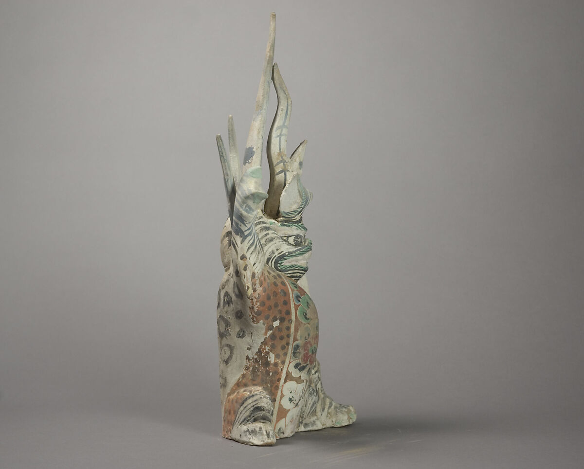 Tomb guardian beast (Zhenmushou), Earthenware with pigment, China