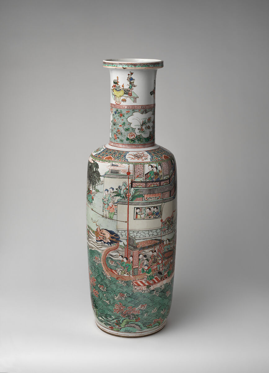Vase with performance of dragon boat