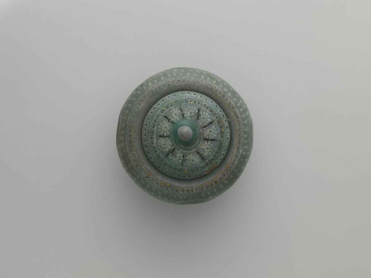 Small jar and cover decorated with chrysanthemums, cranes, and clouds, Stoneware with gold and inlaid design under celadon glaze, Korea