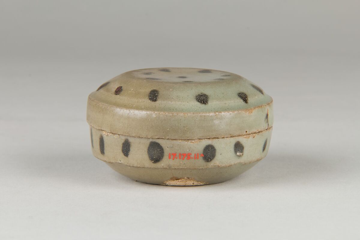 Box and Cover, Clay, Korea