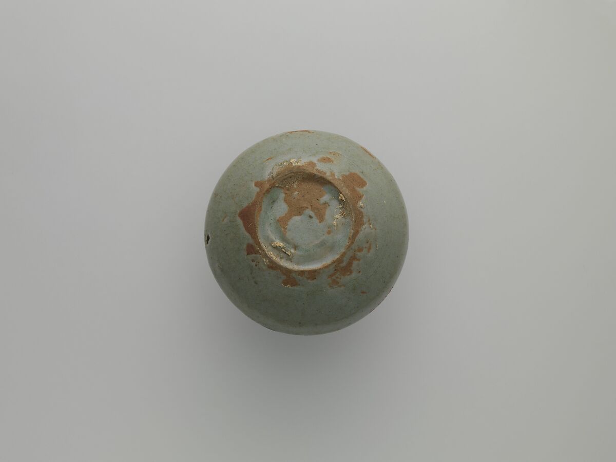 Oil Bottle, Stoneware with iron-brown decoration of leaves under celadon glaze, Korea