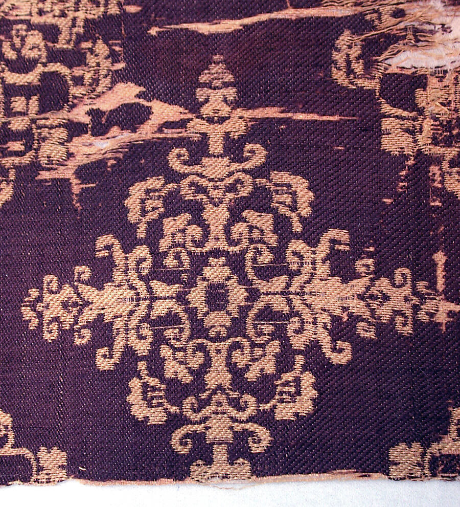 Textile with floral medallions, Weft-faced compound silk twill, China